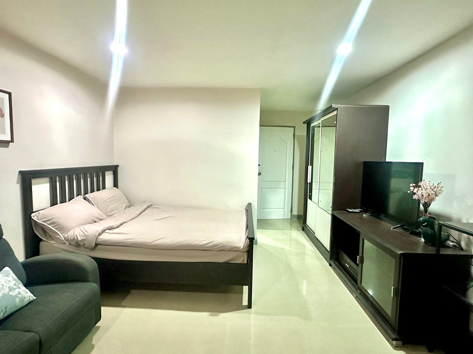 (รหัส SM2226) ขายคอนโด โครงการ Regent Home 4 : รีเจ้นท์ โฮม 4  