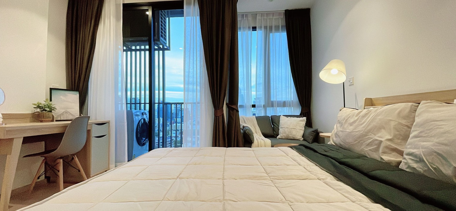 🌷🩷 MARU Ekkamai 2 🌷🩷 1 BEDROOM + 1 BATHROOMS | 30 SQ.M. - Rental Price : 23,000 Baht/month