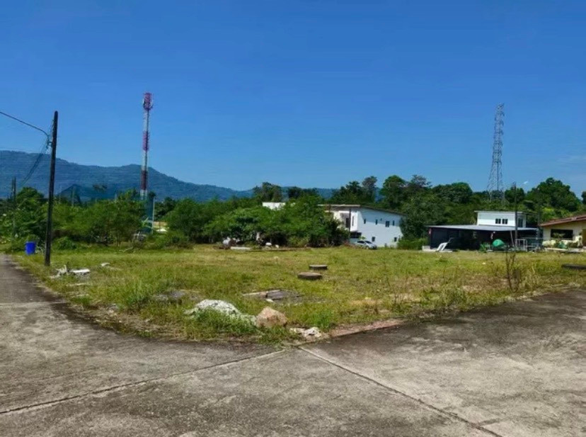 📢 Land for sale, good location, Kathu, Phuket, suitable for building a house 🌳