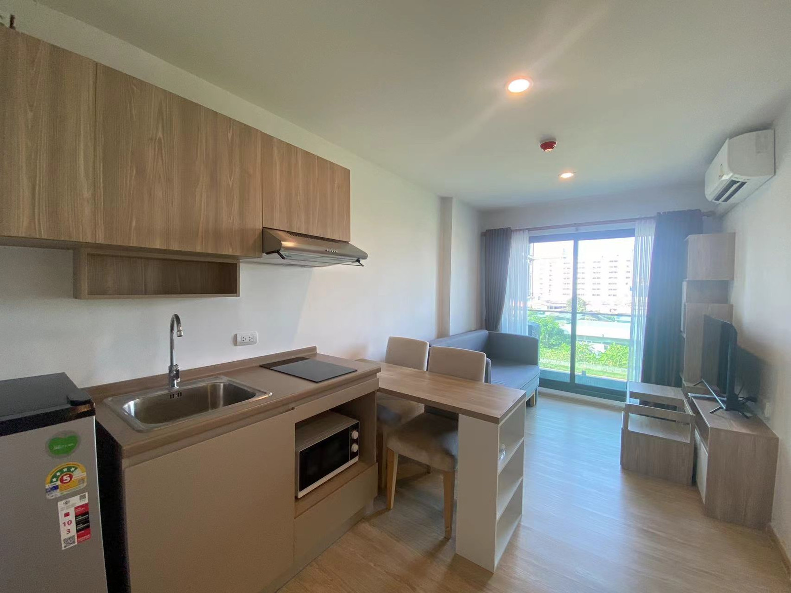 A179 for rent The Excel Hideaway Sukhumvit 50