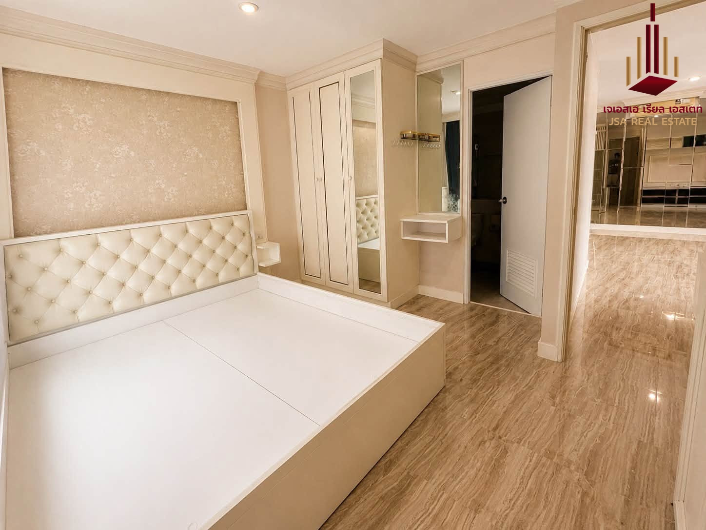 ✨ For Sale: Town Sukhumvit 71 Condo ✨ 💰 Only 4,500,000 THB