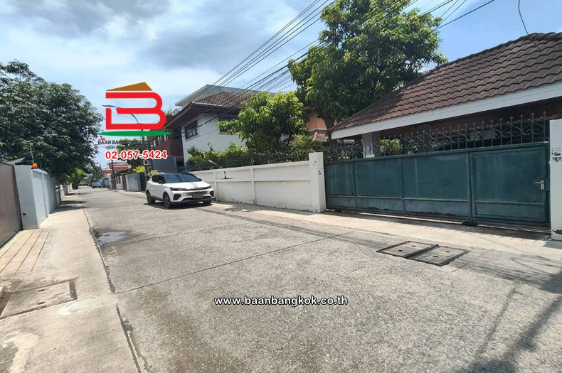 บ้านเดี่ยว 2 ชั้น เนื้อที่ 116 ตร.ว. ซอยสุขุมวิท 109 (ซอยพรสว่าง 15) ถนนสุขุมวิท ตำบลสำโรงเหนือ อำเภอเมืองสมุทรปราการ สมุทรปราการ – รูปที่ 2
