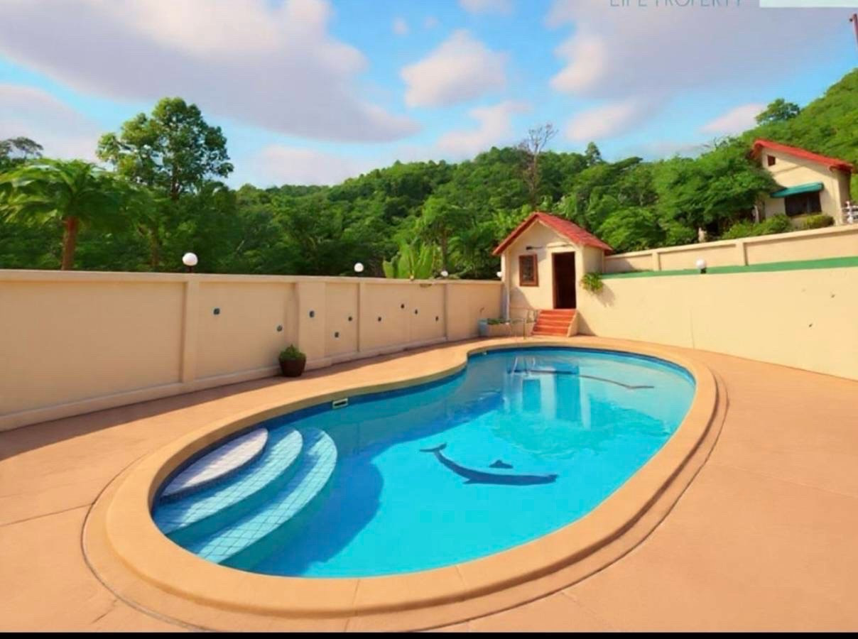 Single house for rent, Karon Beach, Phuket.