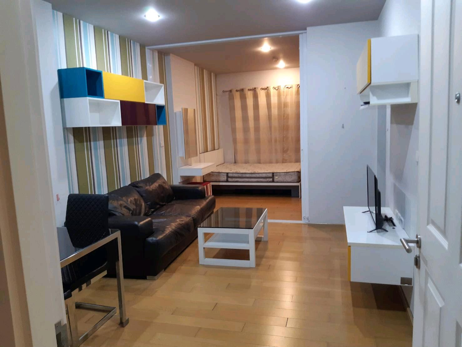 Hive @Sathorn for rent Hive @Sathorn for rent
