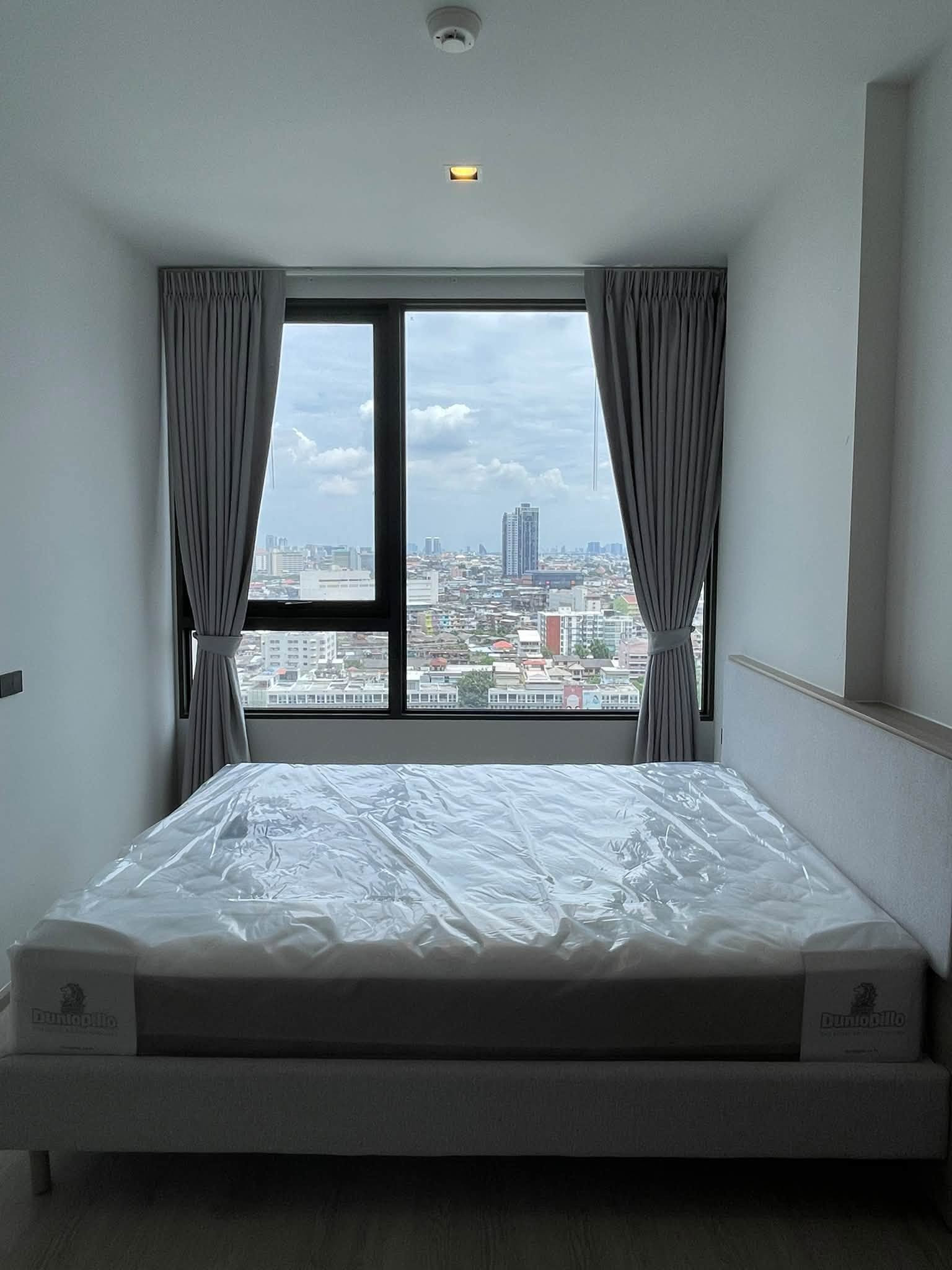 🔥SUPER DEAL🔥Empty room🔥Condo for rent Reference Sathorn-Wongwianyai price 22,000 UP-515 🔥SUPER DEAL🔥Empty room🔥Condo for rent Reference Sathorn-Wongwianyai price 22,000 UP-515