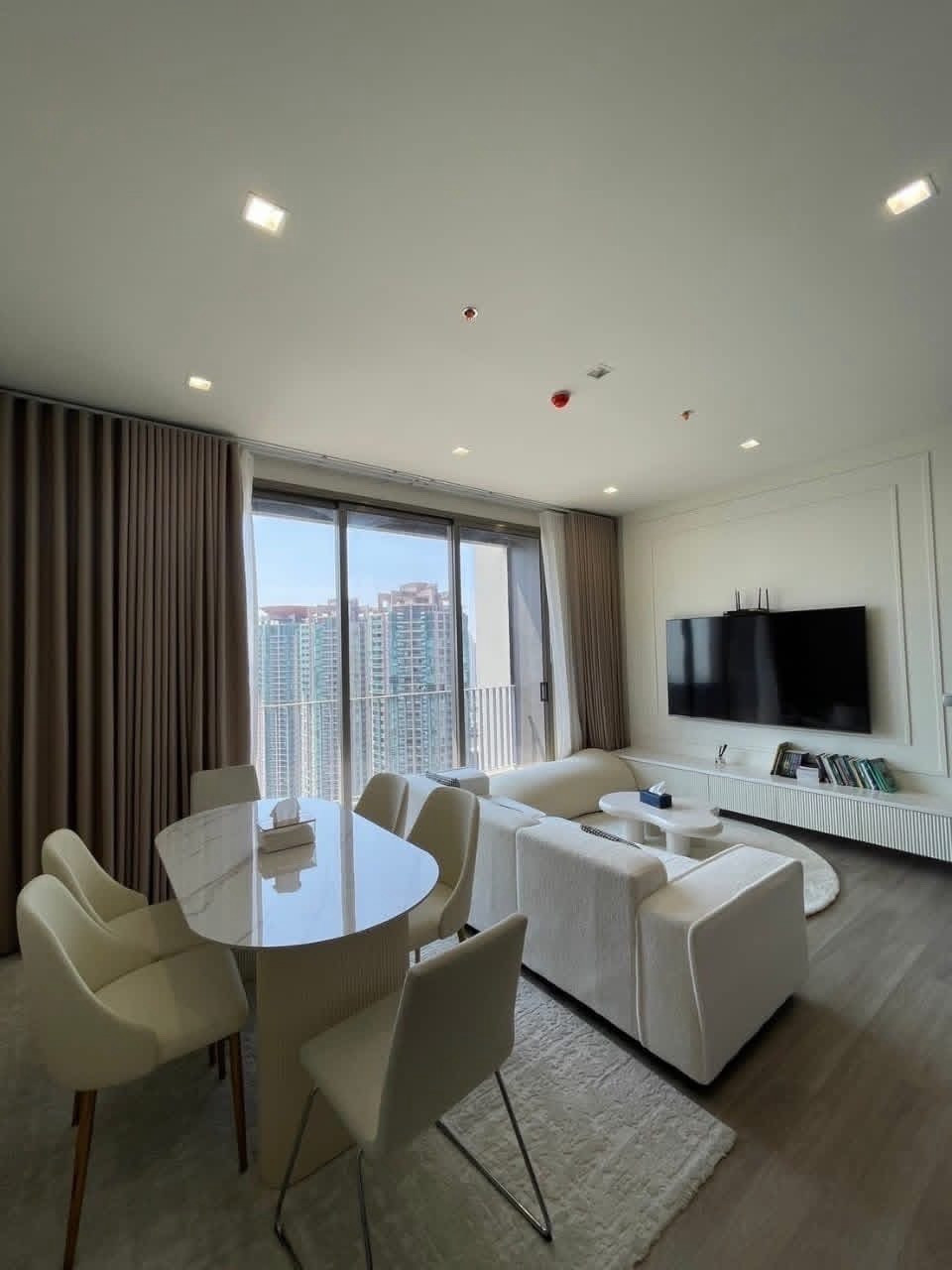 🔥For Rent📍 💥Rhythm Charoenkrung Pavillion 3 bedrooms 136 Sq.m.+ 1 maids 120,000 Call/Line: 0954597992 🔥For Rent📍 💥Rhythm Charoenkrung Pavillion 3 bedrooms 136 Sq.m.+ 1 maids 120,000 Call/Line: 0954597992
