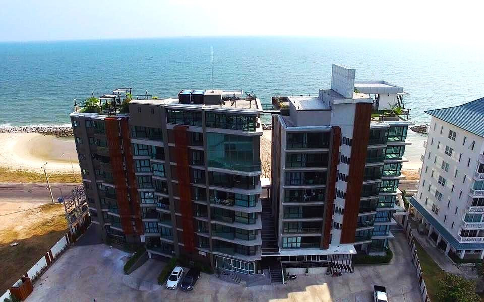 ขายด่วน One Bed The ultimate River Beach ระเบียงวิวทะเล เลียบหาดแสงจันทร์ แต่งครบ พร้อมอยู่ 