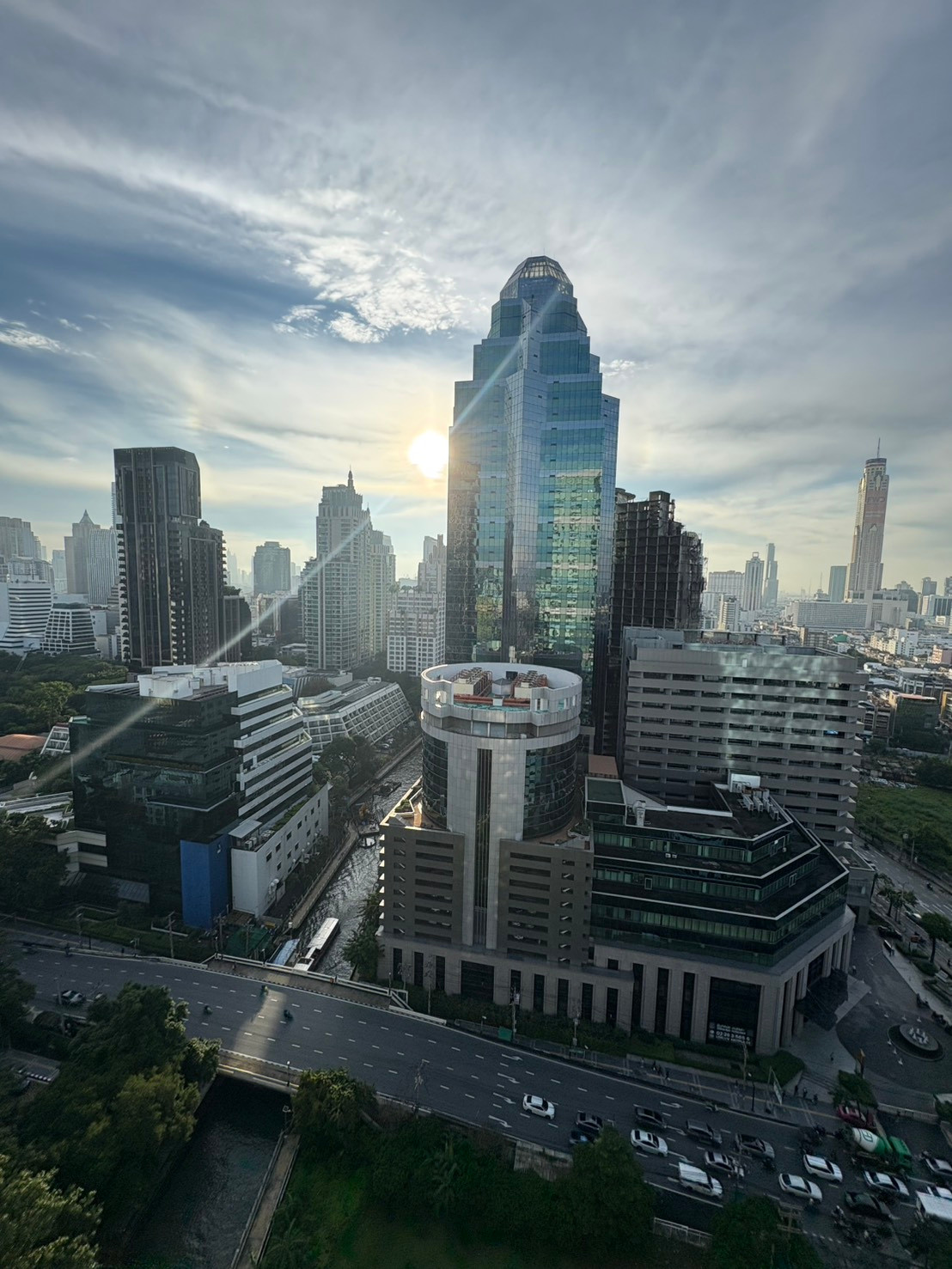Big One Bedroom, beautiful view 🐱🐶 Petfriendly Wireless Road 📢 Line : @085pucam / 0627941024 🥳 YKP Rental Condo – รูปที่ 4