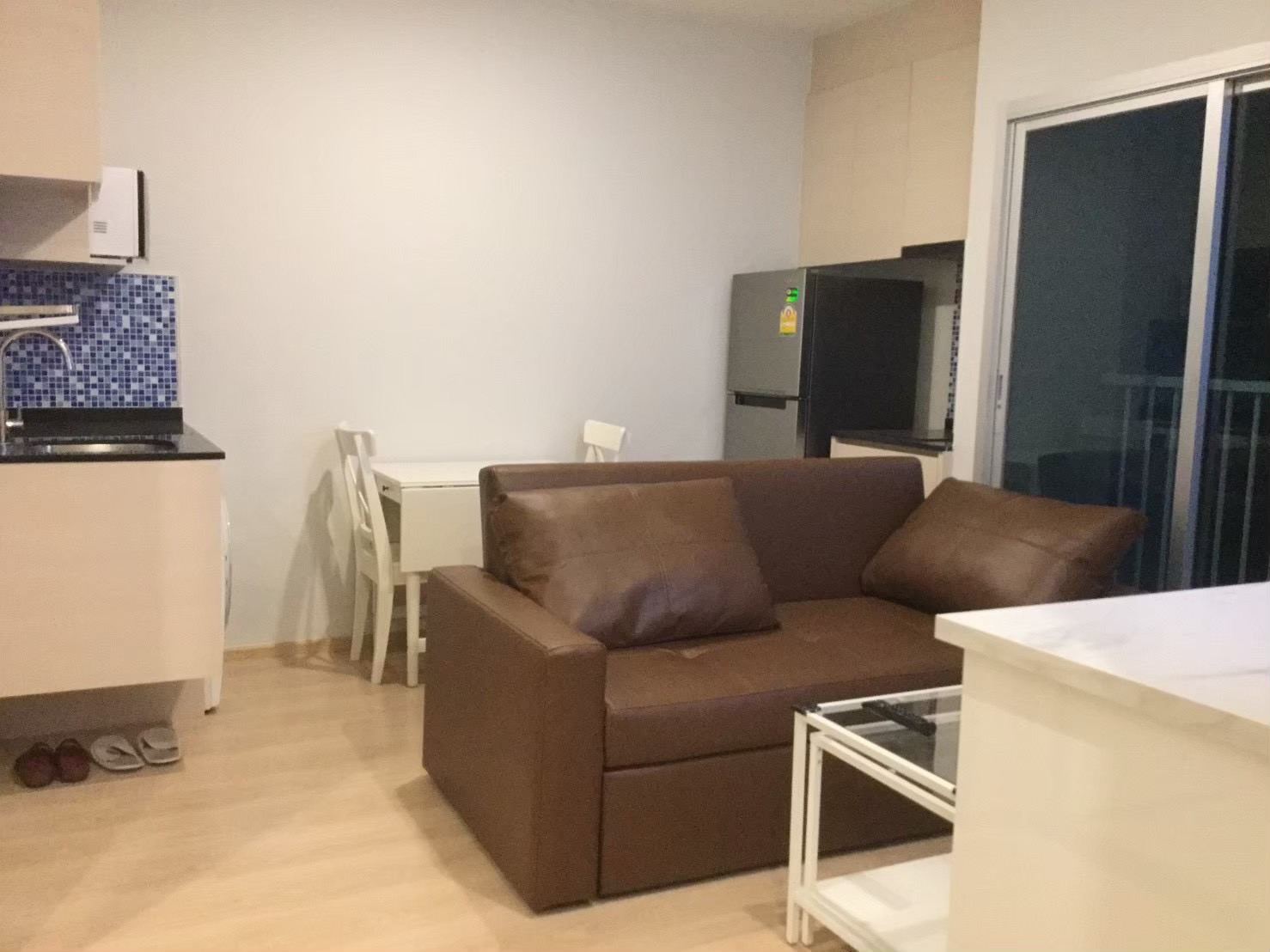 ✨ Noble Revolve Ratchada | For Rent 🏡✨ Modern 2-bedroom condominium in the heart of Ratchada, offering convenient access to MRT and plenty of lifestyle amenities nearby. – รูปที่ 3