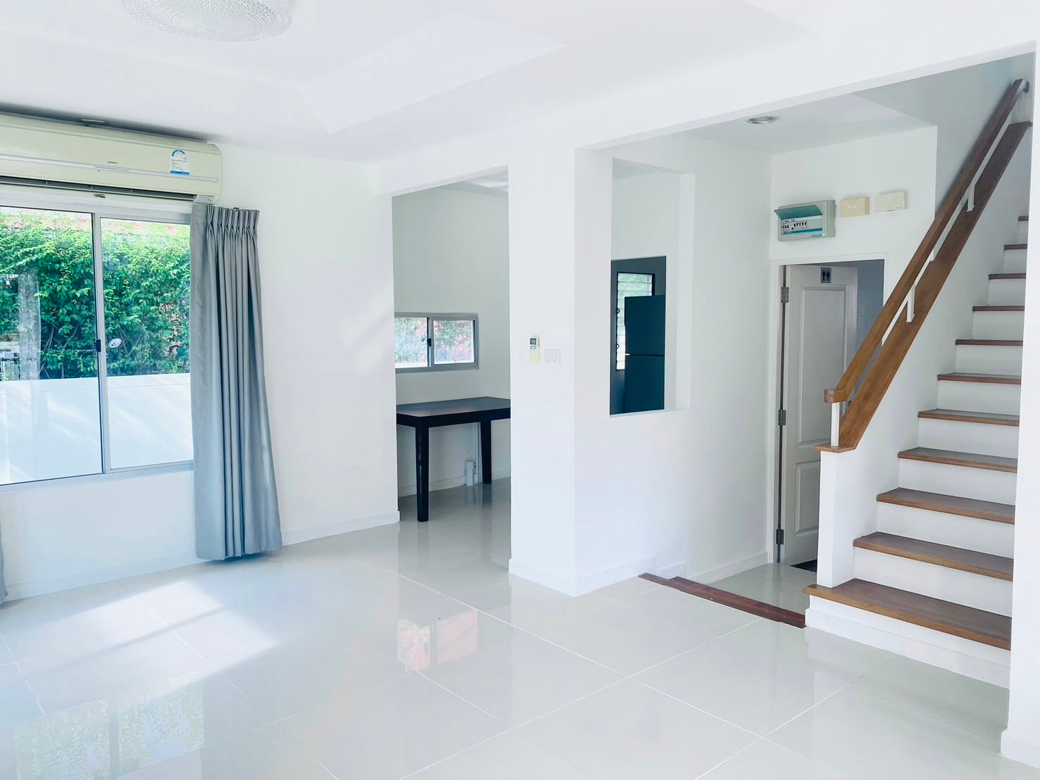 For Sale or Rent  3-Bedroom Detached House Siwalee Bangna Near Mega Bangna and Market Village Suvarnabhumi Newly renovated and fully furnished, ready to move in.  – รูปที่ 2