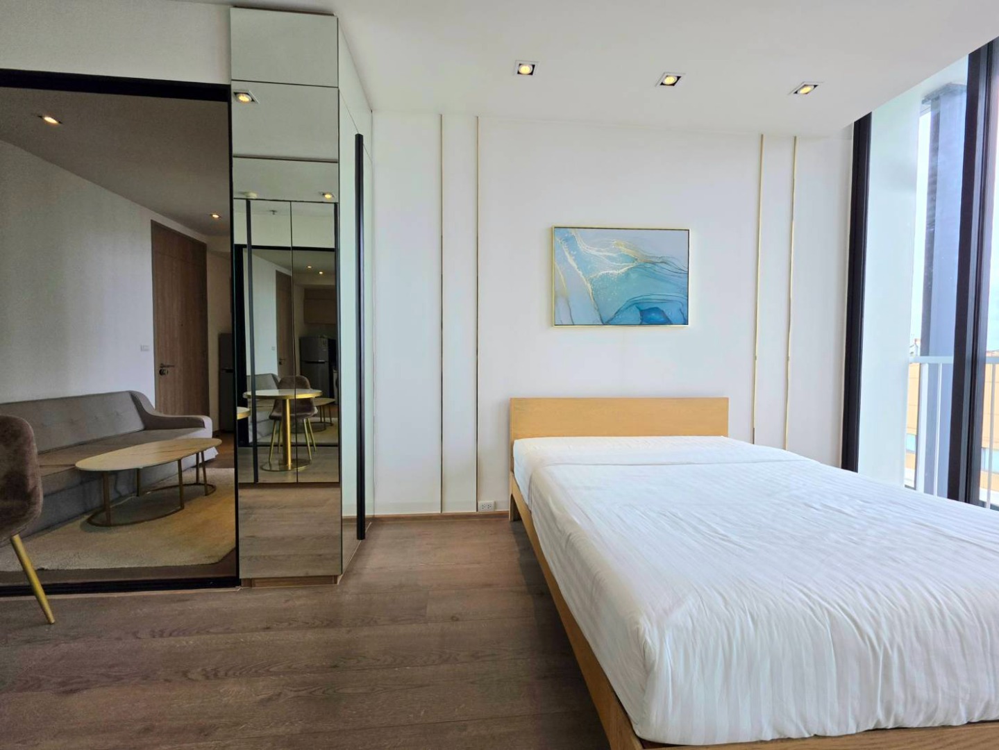 🔥Urgent Sale🔥 Park 24 near BTS Phrom Phong Station, fully furnished, ready to move in. 🔥Urgent Sale🔥 Park 24 near BTS Phrom Phong Station, fully furnished, ready to move in.