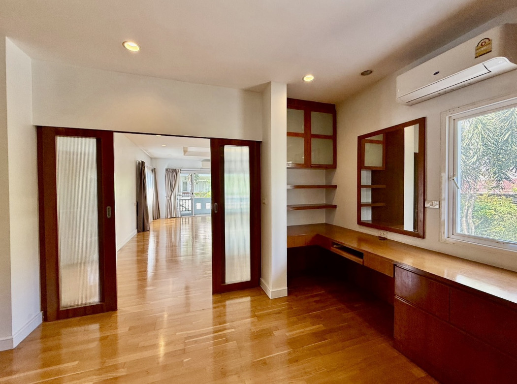 ให้เช่า บ้านเดี่ยว POOL VILLA หรู | ใจกลางสุขุมวิท 400 ตรม 1 งาน 50 ตรว ใกล้ รร.นานาชาติ-BTS ทองหล่อ – รูปที่ 4