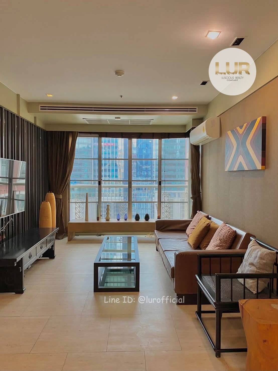 Condo for Rent, large condo room for rent in the heart of Asoke, city view, high floor, near BTS Asoke | Citi Smart Sukhumvit 18