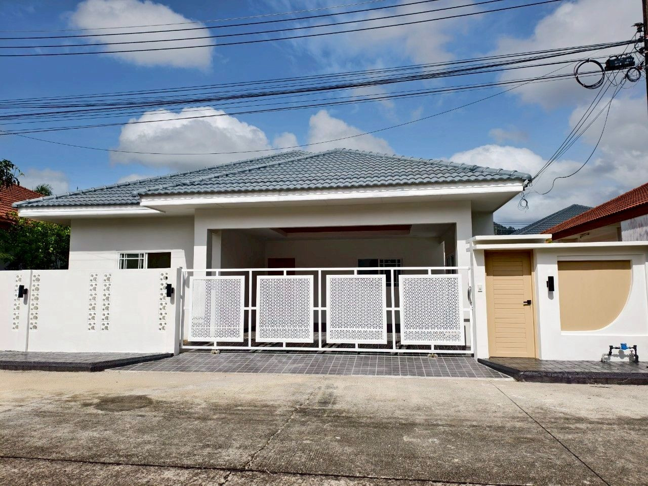 🏡✨ ด่วน! ขายบ้านเดี่ยวสไตล์มินิมอล พื้นที่กว้าง เพียง 5.59 ล้านบาท ! 🎉 