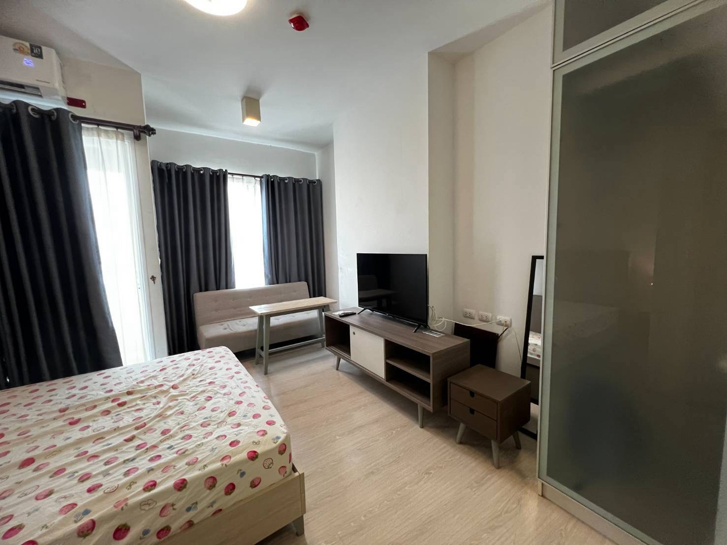 For rent chapter one Eco ratchada huaikhwang 1studio 0886382235 For rent chapter one Eco ratchada huaikhwang 1studio 0886382235