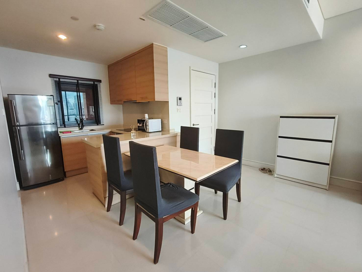Pet Friendly at Aguston Sukhumvit 22 Condo for Rent: 2bedroom 2bathroom, 84.78sqm. Facing North view. – รูปที่ 2