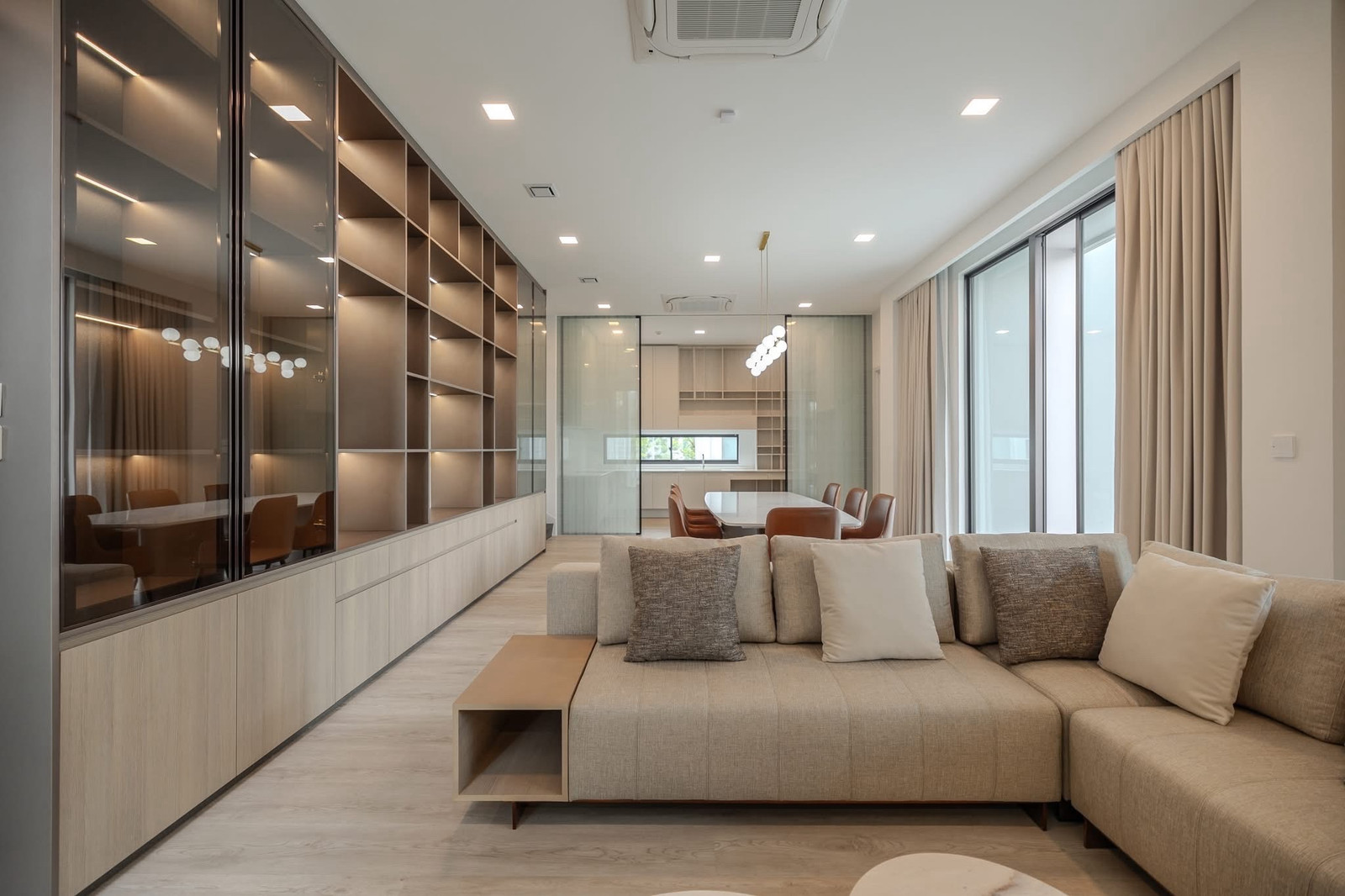 🔥Rent & Sale at VIVE Krungthep Kreetha 🔥4BR 5BR.🔥 280,000 🔥57M 🔥421sqm 🔥Rent & Sale at VIVE Krungthep Kreetha 🔥4BR 5BR.🔥 280,000 🔥57M 🔥421sqm