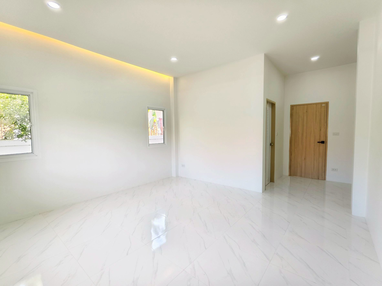 🏡✨ ด่วน! ขายบ้านเดี่ยวสไตล์มินิมอล พื้นที่กว้าง เพียง 5.59 ล้านบาท ! 🎉  – รูปที่ 4