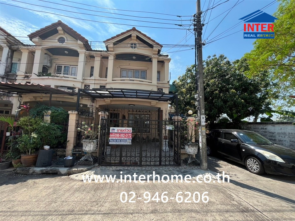 ทาวน์เฮ้าส์ 2 ชั้น 31.5 ตร.ว. หมู่บ้านธนะสิน9 ใกล้ห้างโลตัสสุขาภิบาล1 ซอยนวมินทร์86 แยก2 ถนนรามอิทรา ถนนเกษตร-นวมินทร์ เขตบึงกุ่ม กรุงเทพมหานคร 