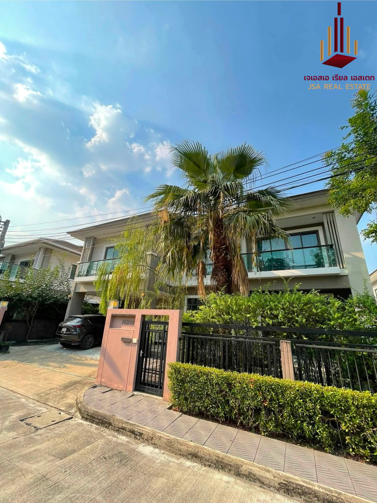 ✨ For Sale: The Palm Pattanakarn ✨ 💰 Only 28,000,000 THB ✨ For Sale: The Palm Pattanakarn ✨ 💰 Only 28,000,000 THB