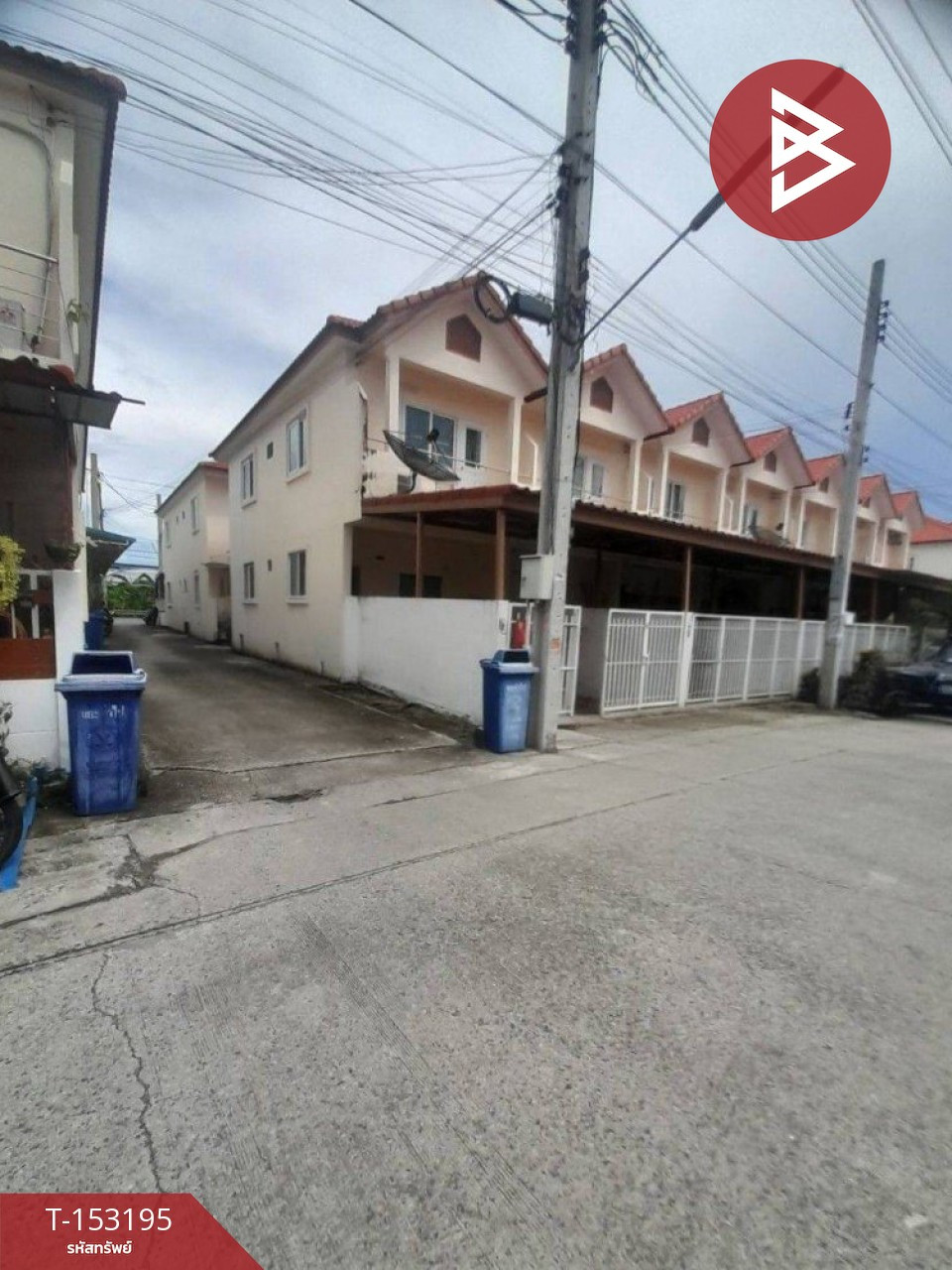 Townhouse for sale Fueang Fa Villa 17 Village, Phase 5, Phraeksa, Samut Prakan – รูปที่ 2