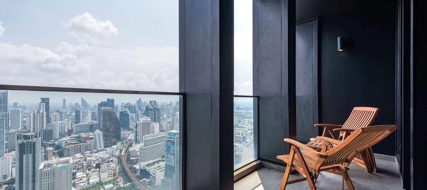 For Sale Penthouse 2-Bedroom Noble Ploenchit Near BTS Ploenchit, Central Embassy & Central Chidlom Fully furnished with appliances and ready to move in.  – รูปที่ 2
