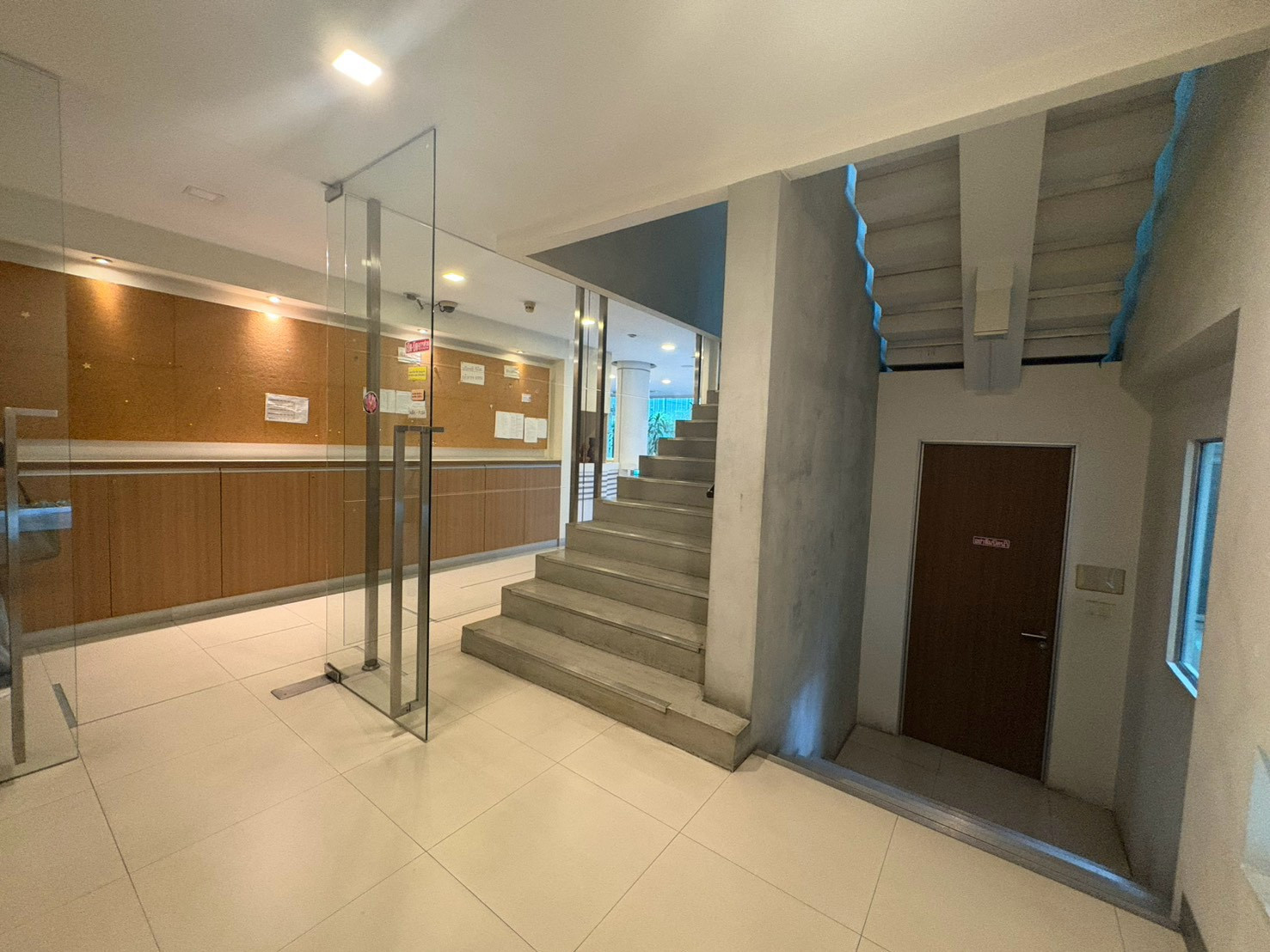 ขายอาคารเดี่ยว 4 ชั้น สุขุมวิท ซ.20, เดิน 5 นาทีถึง Emsphere – รูปที่ 4