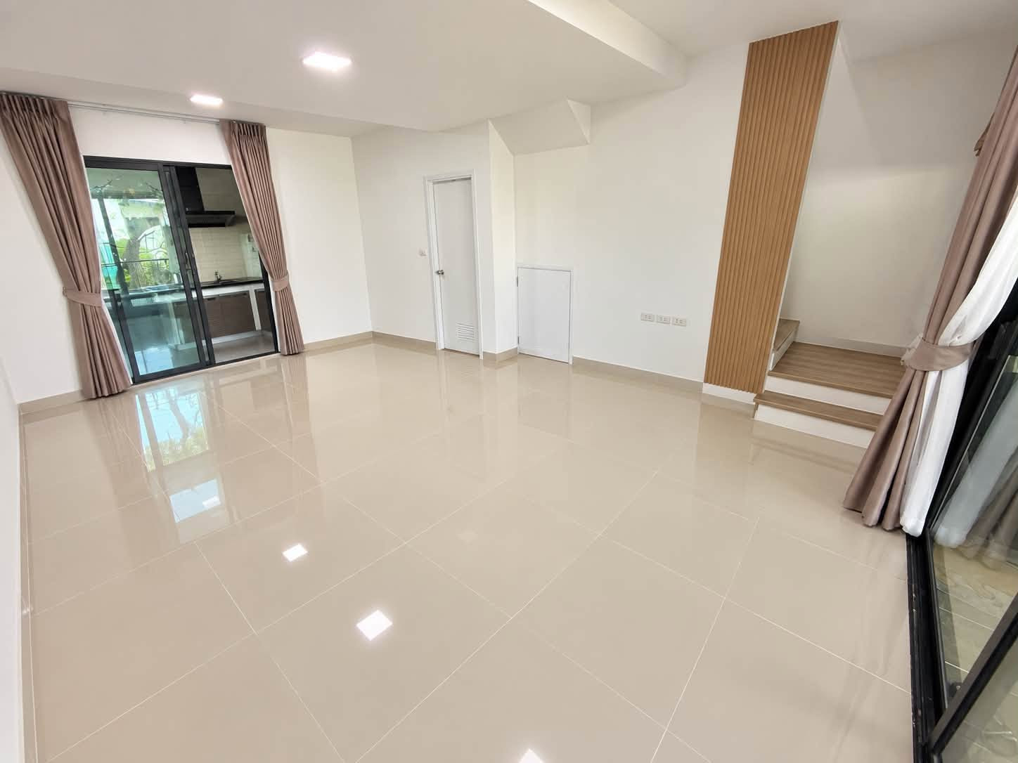 ให้เช่าทาวน์โฮมแปลงมุม | PRUKSA VILLE 123 บางนา–อ่อนนุช  – รูปที่ 2