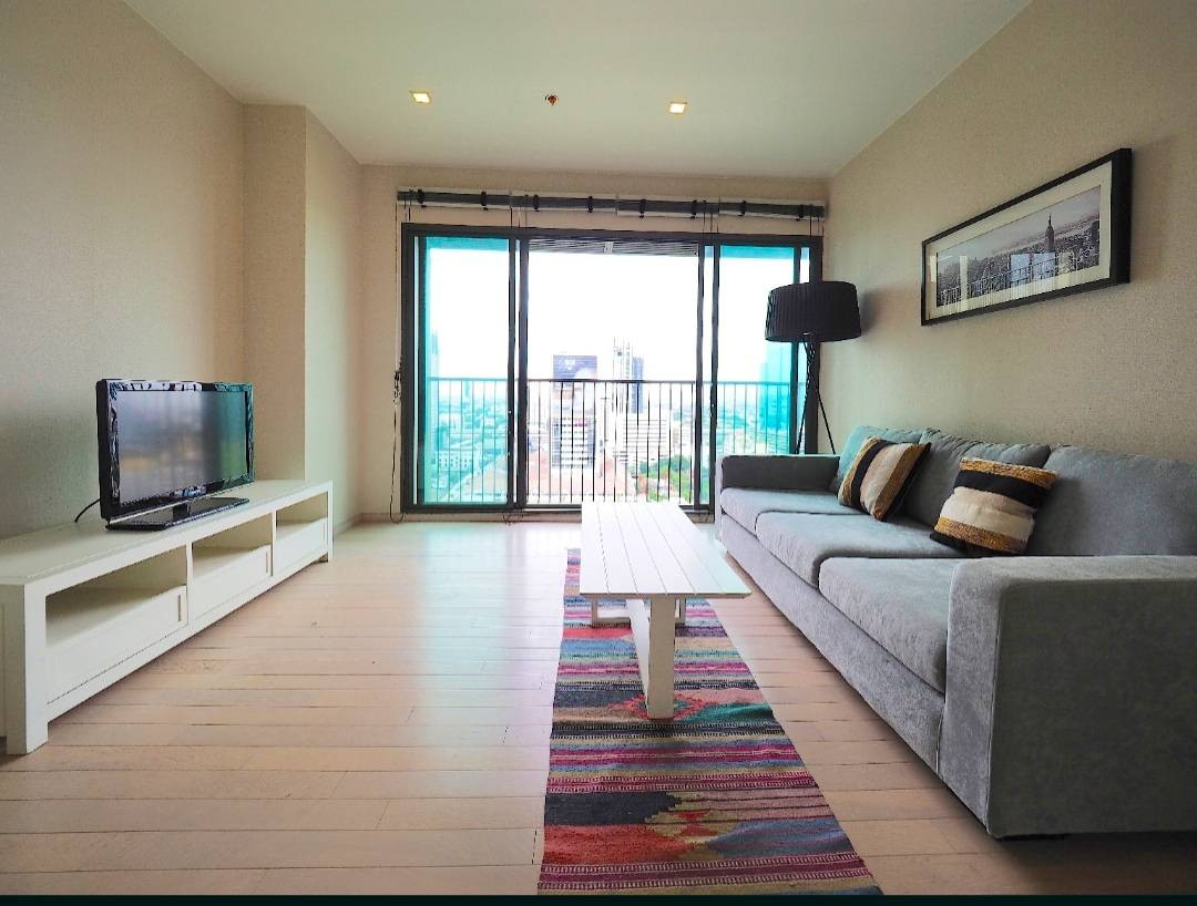 Noble Solo Thonglor Condo for Rent : A Spacious One Bedroom 53 sqm. Fully Furnished with open view. – รูปที่ 2