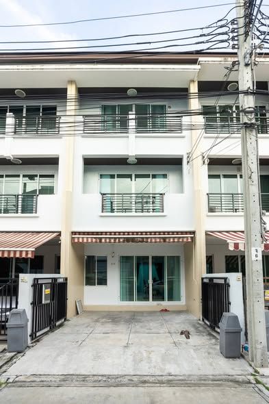 (รหัส ME286) ให้เช่าบ้าน โครงการ Baan Klang Muang Ladprao 71 : บ้านกลางเมือง ลาดพร้าว 71