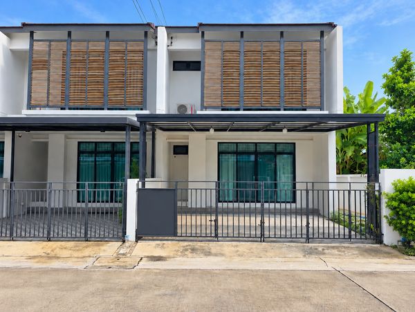 🏡 ทาวน์โฮม 2 ชั้น ที่ดินกว้าง 38.1 ตร.ว. พื้นที่ใช้สอย 195 ตร.ม. ✨ 🏡 ดิ เอ็มบริโอ ลาดกระบัง - สุวรรณภูมิ