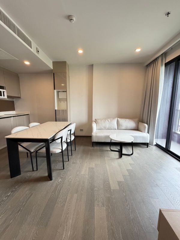 Coco Parc 1 bedroom, 1 bathroom, new room, fully furnished, ready to move in, first hand room from project sales. With services from the Dusit hotel chain, prices starting at only 7.9 million 087-7075210 Boy