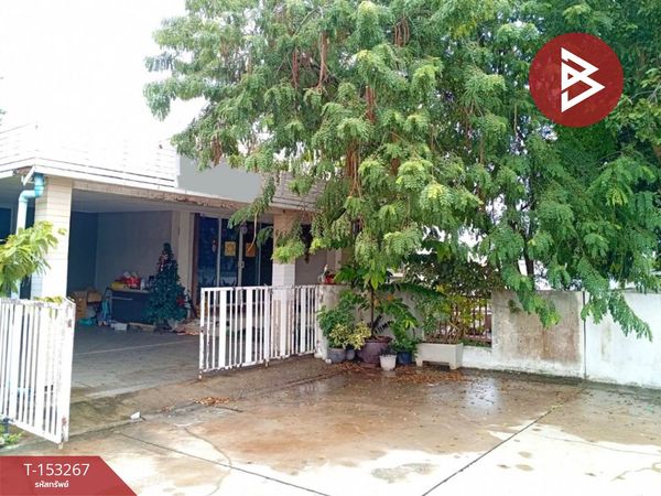 Corner detached house for sale Grand Thara Village, Nakhon Pathom, ready to move in.