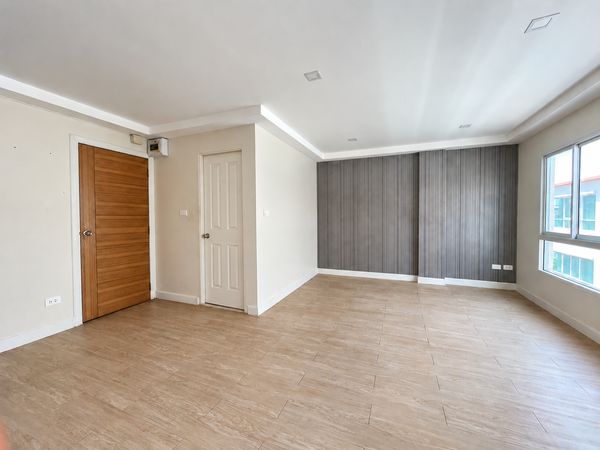 🏙️ คอนโด 1 ห้องนอน ทำเลกำนันแม้น–จอมทอง ✨🏢 โมเดิร์น คอนโด กำนันแม้น 3