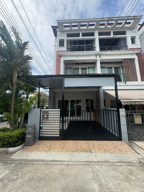 ให้เช่า Townhome บ้านกลางเมืองเออร์บาเนี่ยนพระราม9-ลาดพร้าว 🎡 🎪🗽  聯排別墅出租：Baan Klang Muang Urbanion Rama 9 - Ladprao 