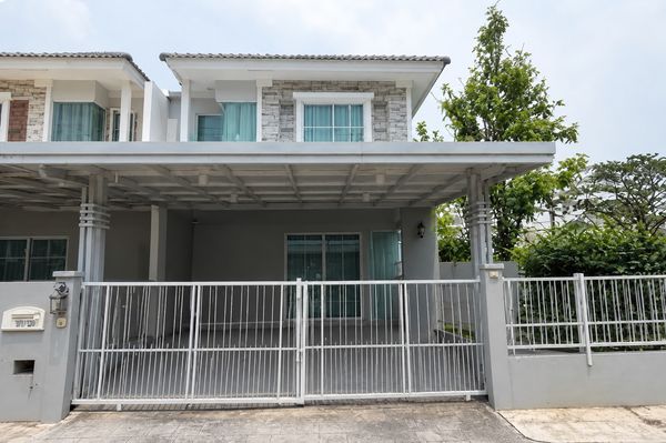 2-story semi-detached house for sale, Villaggio Village, Phetkasem-Sai 4, good location, newly renovated.