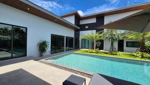 Luxury Two-Story Pool Villa in Sonora Residence