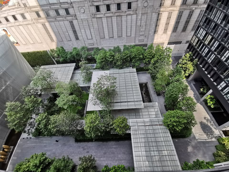 ให้เช่าขาย คอนโด 1 ห้องนอน  Noble Ploenchit ใกล้ BTS เพลินจิต ตกแต่ง Built-in ครบ พร้อมเข้าอยู่