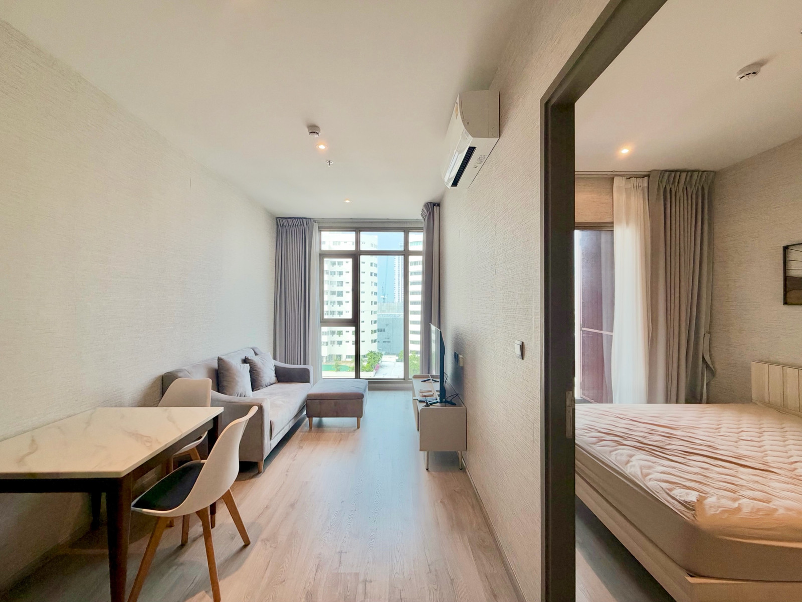 Hot Deal 1 bedroom for rent at Rhythm ekkamai estate