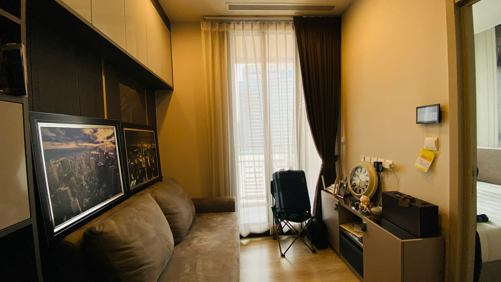 Condo for Sale Oka Haus by Sansiri Sukhumvit 36  1 bed  21FL 3.85 MB. 