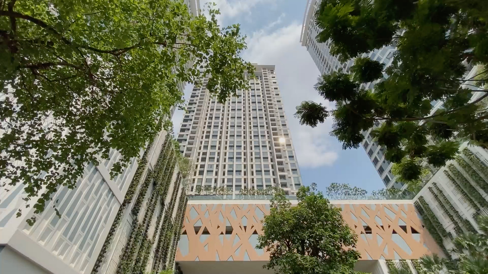 2 Large Room City View Fully furnished Good Location New Condo Next to Saint John's University,MRT Phahon Yothin @ The Saint Residences 2 Large Room City View Fully furnished Good Location New Condo Next to Saint John's University,MRT Phahon Yothin @ The Saint Residences