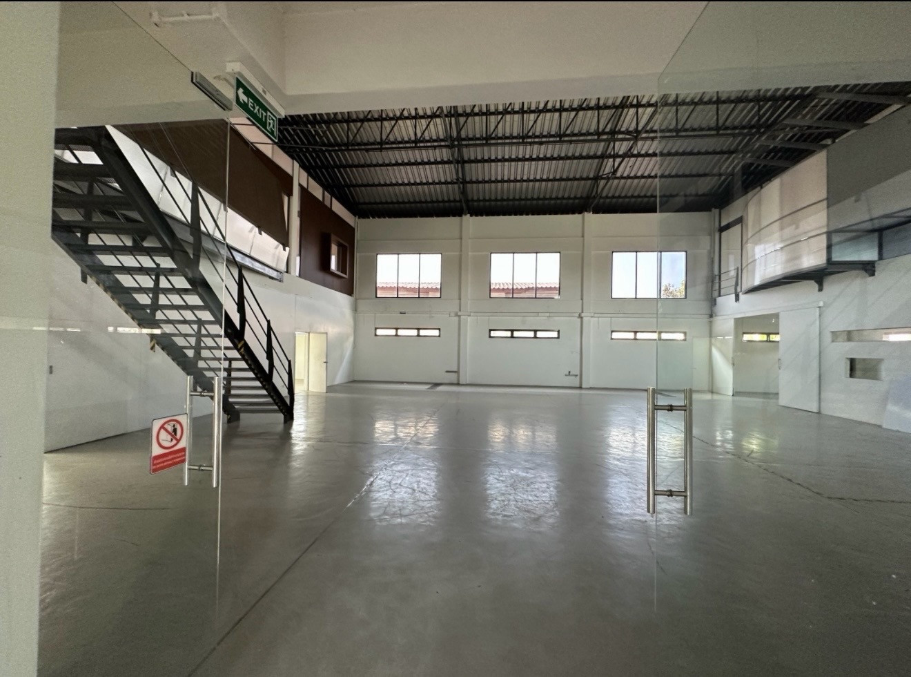 ขาย โกดัง/โรงงาน พร้อมอาคารสำนักงาน – รูปที่ 3