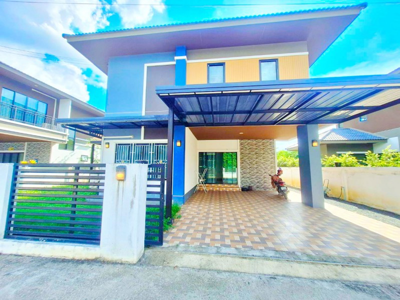 Central Chiangmai 3.7km. Beautiful like-new 2story detached house 900m. Nakornpayap Inter Sch Likhi