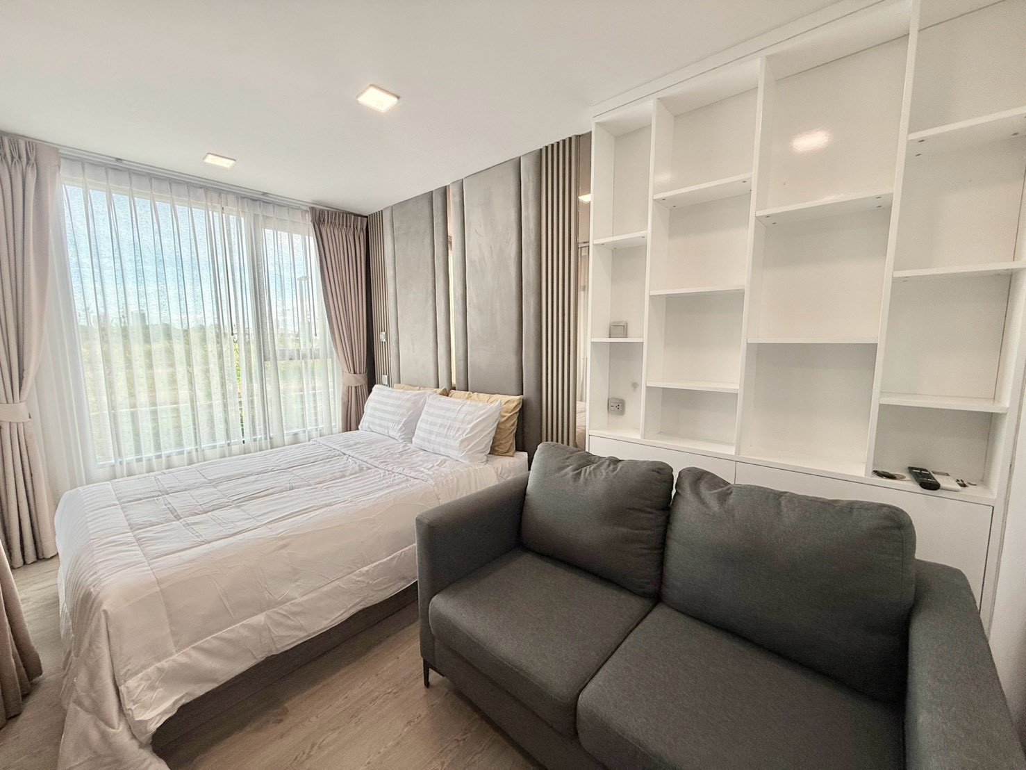 Kave Town Colony ข้างม.กรุงเทพ วิวทุ่งโล่ง ไม่มีเสียงรถสัญจร 🏞️