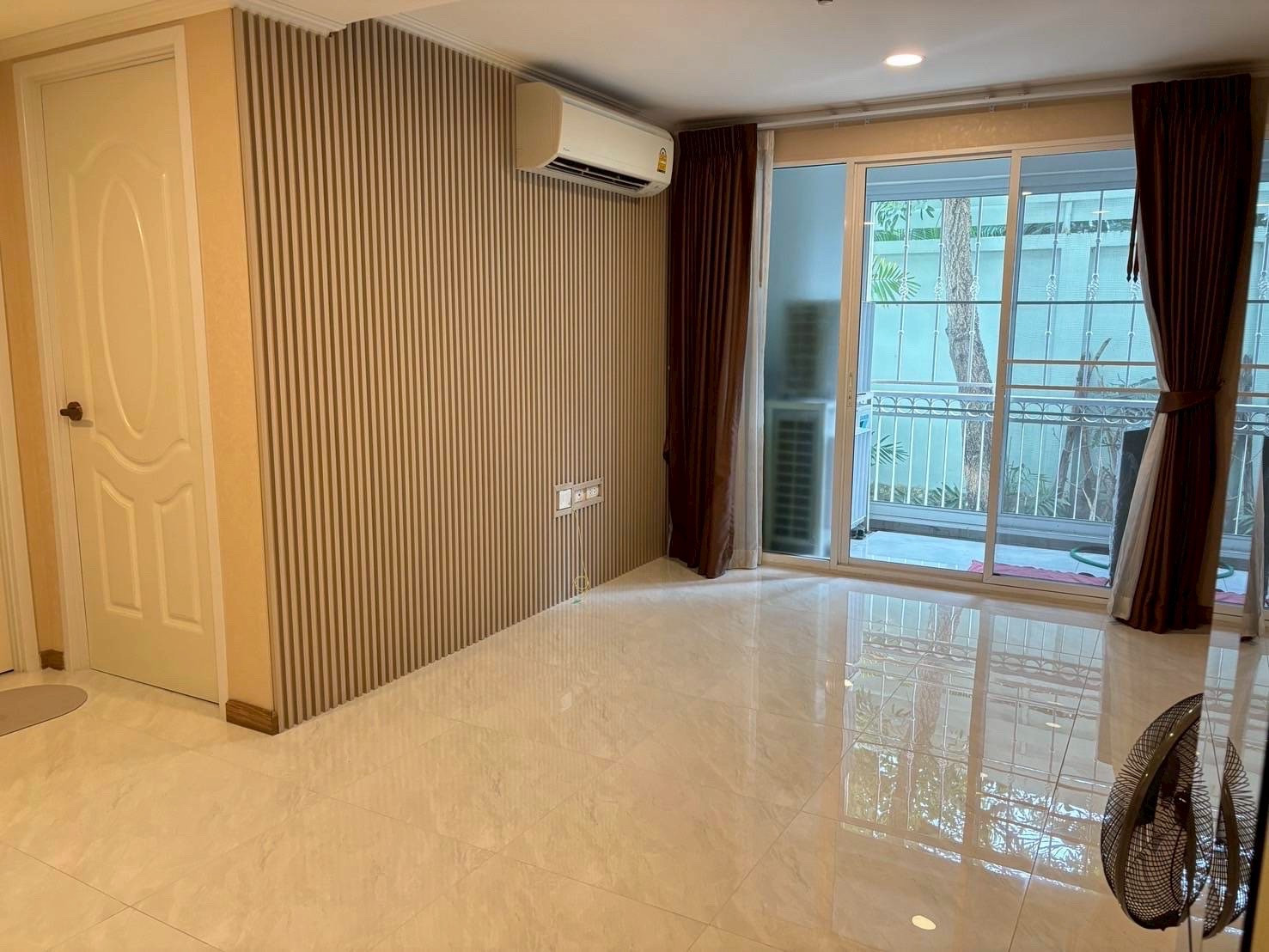 ให้เช่าคอนโด เดอะปราก คอนโดมิเนียม ห้องขนาด 45 ตรม.  อยู่ชั้น 2 – รูปที่ 4