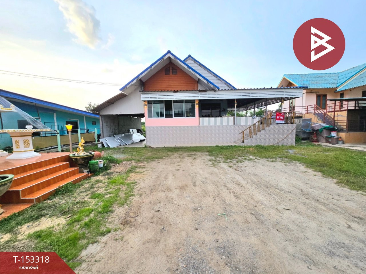 ขายบ้านเดี่ยว 2 ชั้น เนื้อที่ 1 งาน 8.3 ตร.วา ถนนขาด นครปฐม