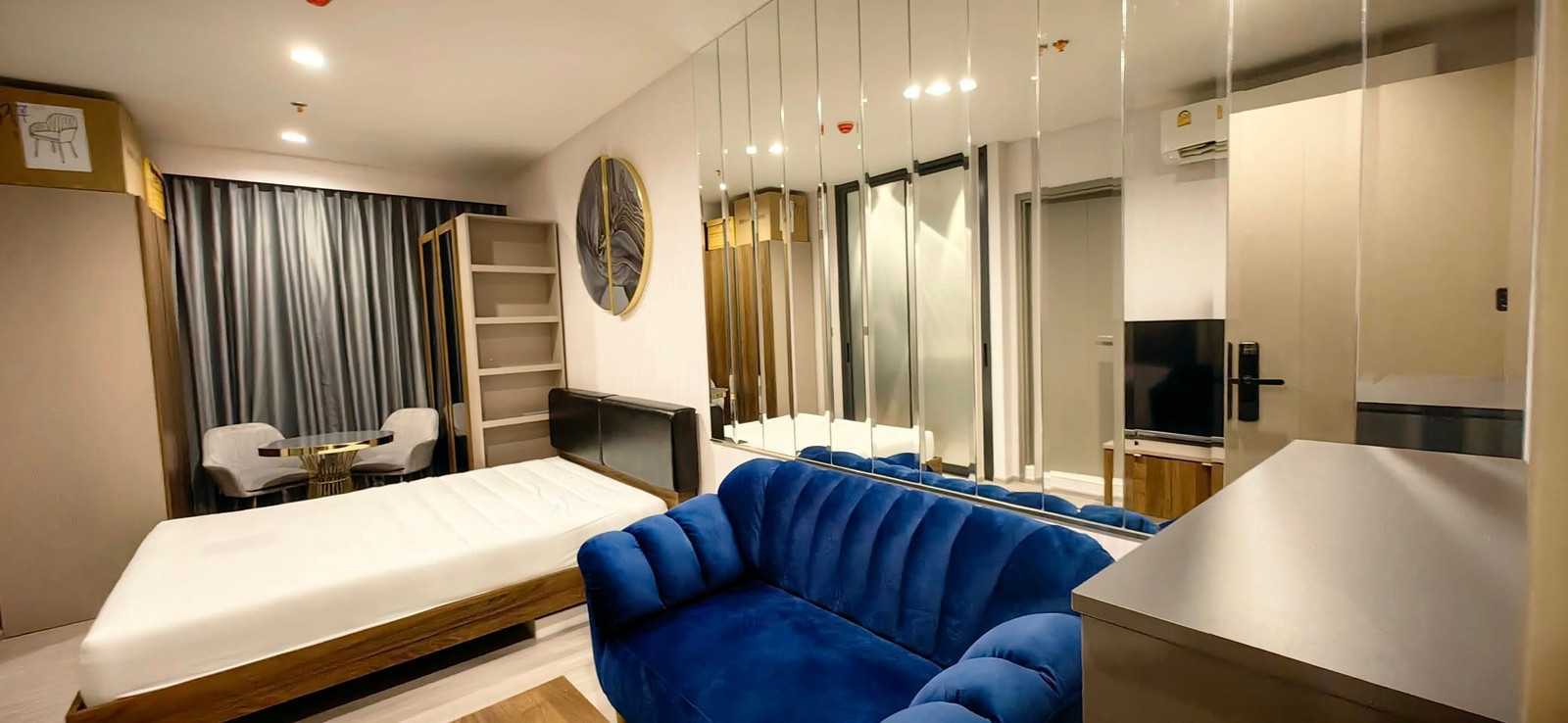 PFD-09120 Condo for rent Life Asoke Hype : A luxurious, modern studio apartment with fully equipped amenities. PFD-09120 Condo for rent Life Asoke Hype : A luxurious, modern studio apartment with fully equipped amenities.