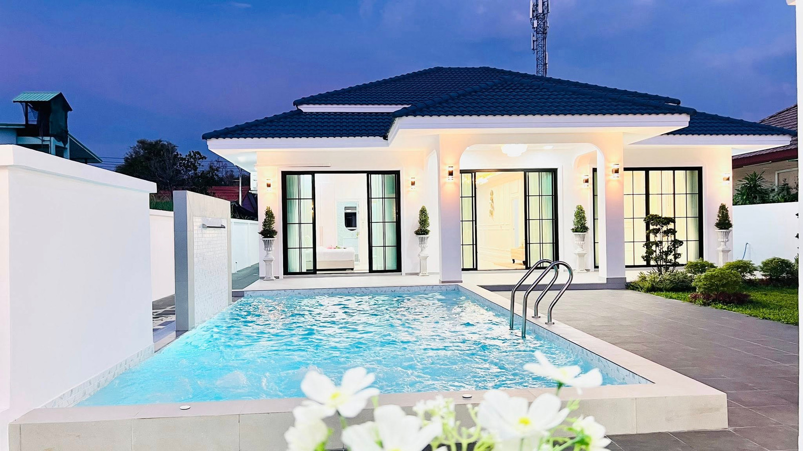 Pool Villa for Sale in Soi Siam Country Club, Pattaya, Special Discount 8.9 Million Baht. Pool Villa for Sale in Soi Siam Country Club, Pattaya, Special Discount 8.9 Million Baht.