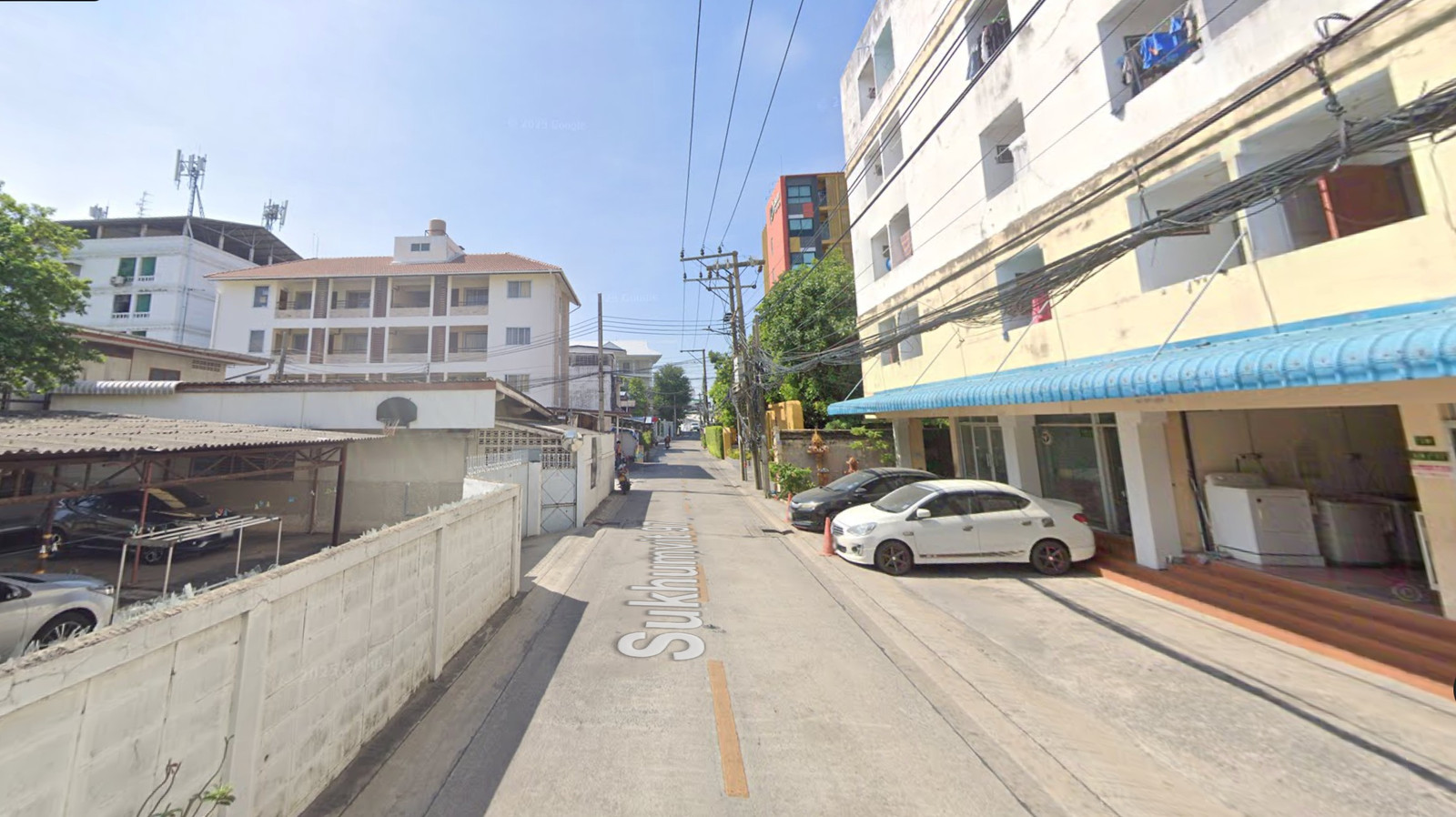 Empty land for sale, Soi Sukhumvit 97/1, near BTS Bang Chak, next to Road 97/1.