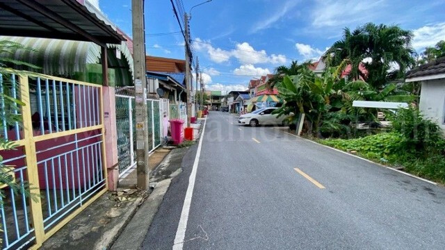 ทาวน์เฮ้าส์ ธารทอง 2 ซอยวัดลาดปลาดุก – รูปที่ 2
